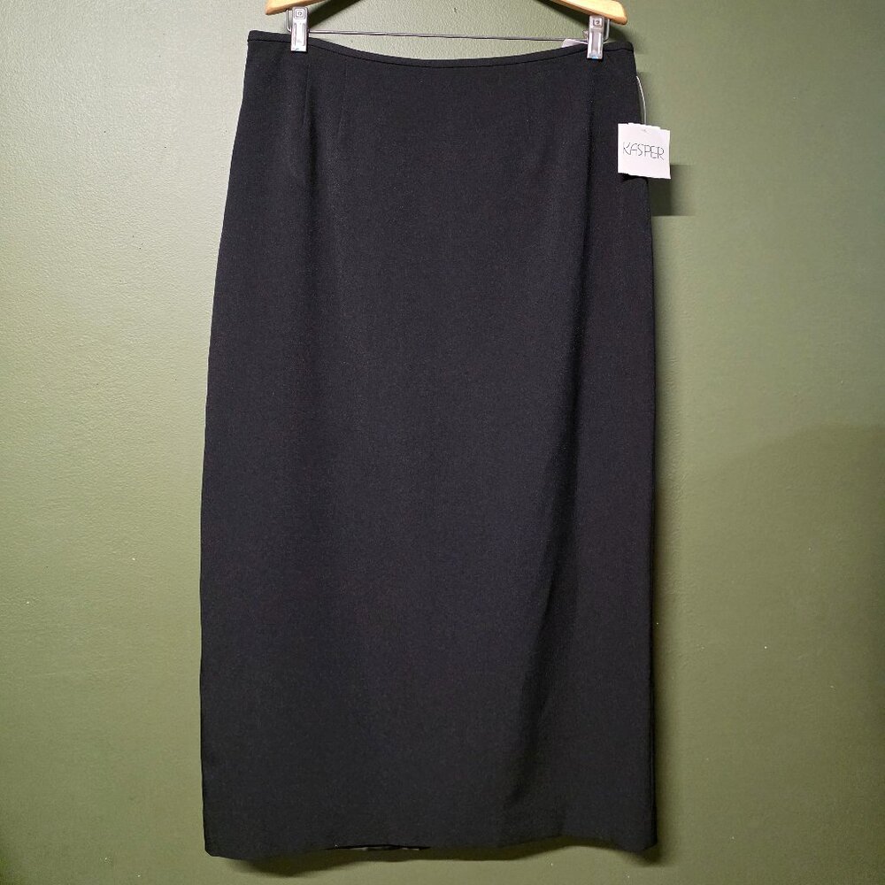 Kasper Black Pencil Skirt – Sleek, Sophisticated & Brand New